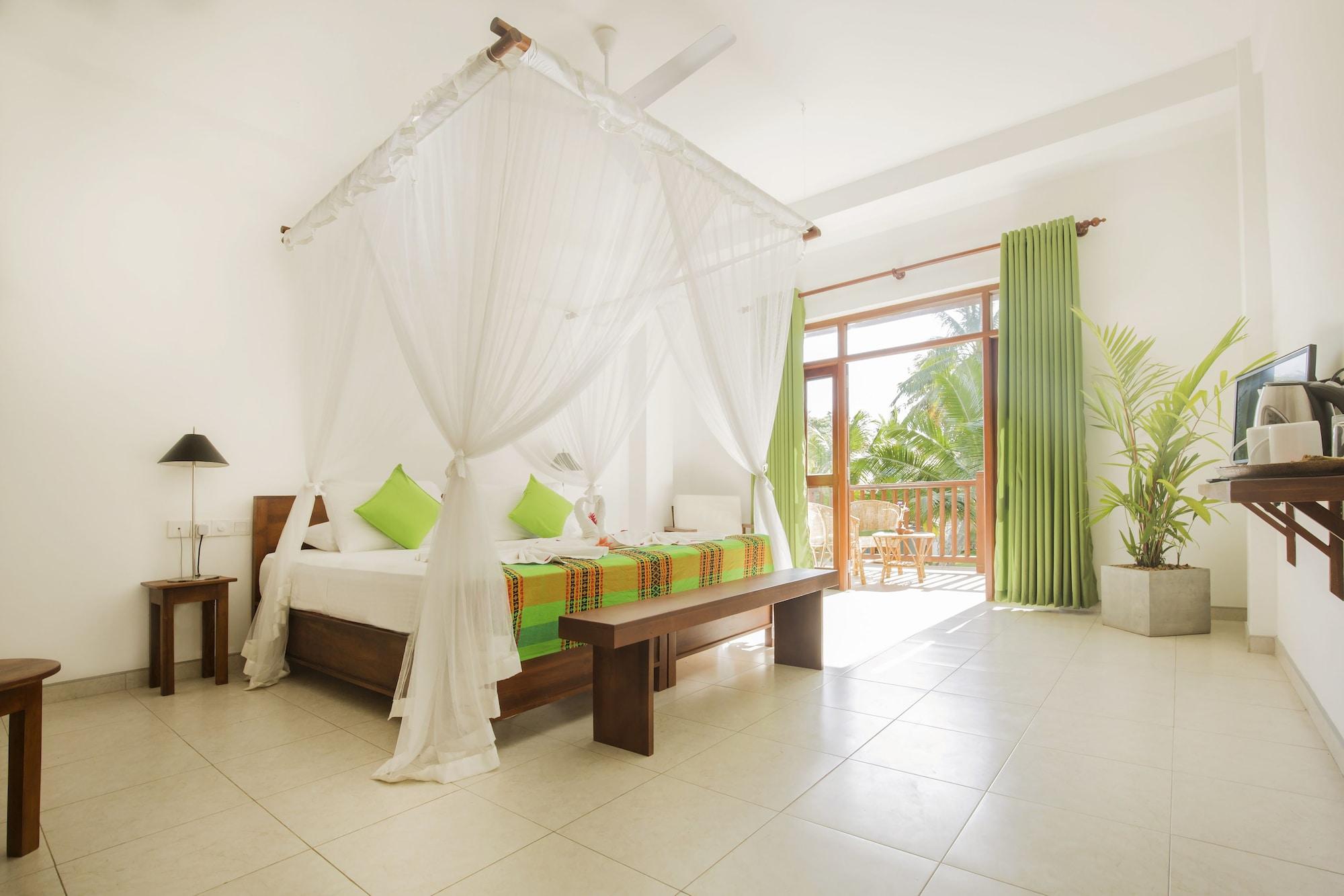 Rockside Beach Resort Bentota Kültér fotó